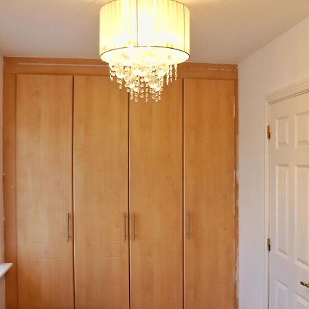 Deluxe Dwelling - 15 Mins From Cork City/Airport Appartement Buitenkant foto